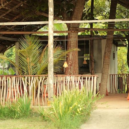 Hotel Panora Garden Mirissa Esterno foto